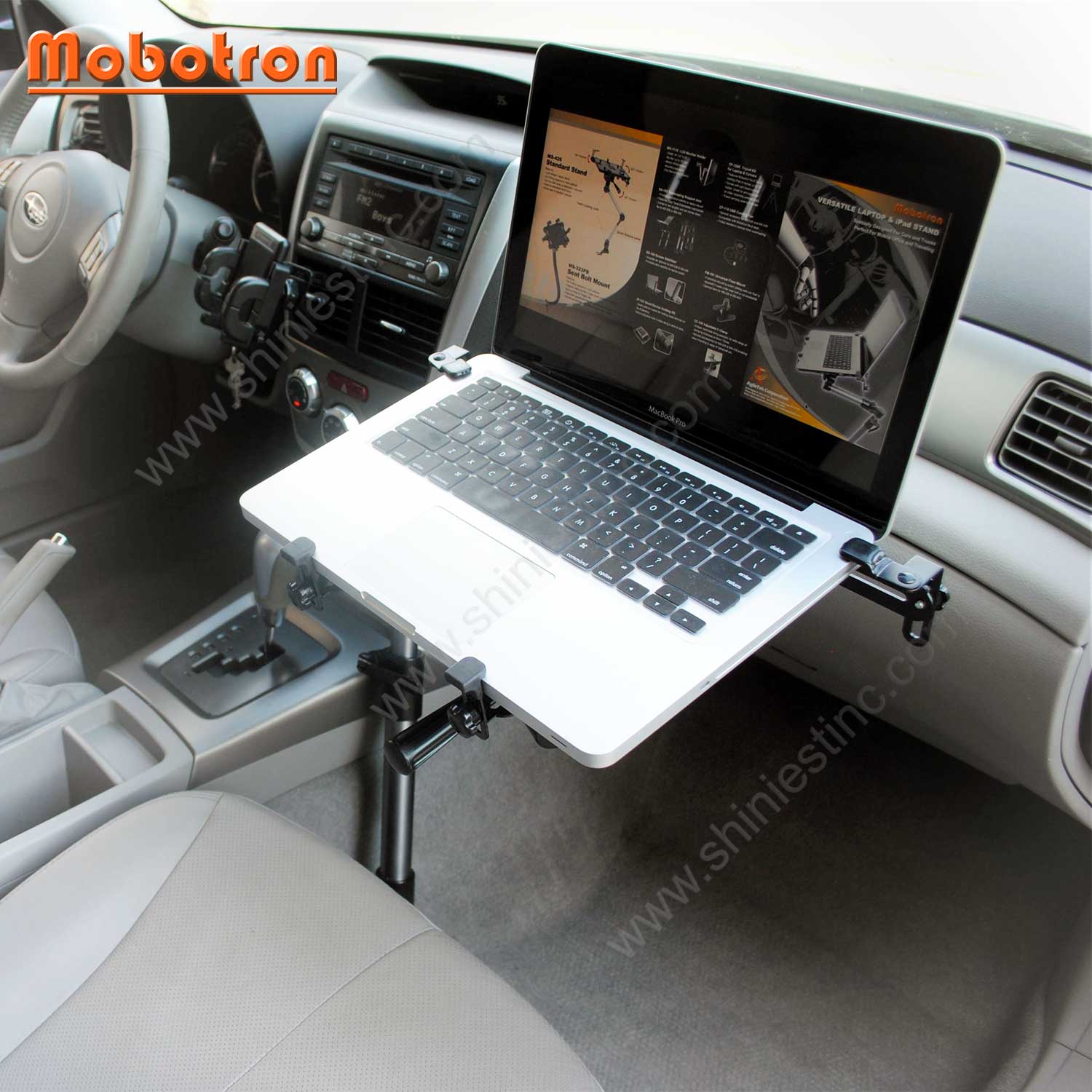 (Heavy-duty) Universal Laptop Mount and Tablet Mount_MS-526_in truck with latptops